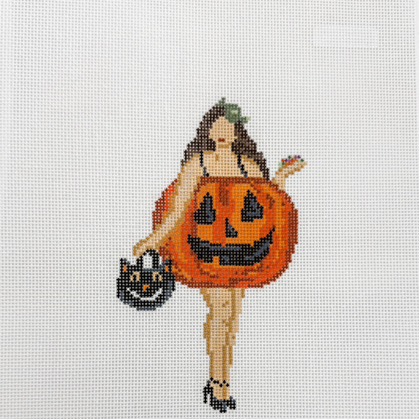 Pop Needle Arts Retro Halloween Pail