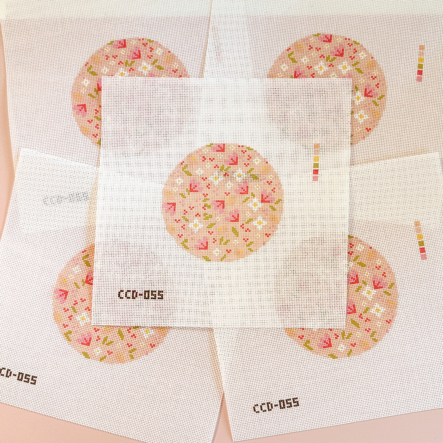 Minimal Flower 4” Round Needlepoint 18 Mesh Canvas, Trendy Needlepoint Canvas