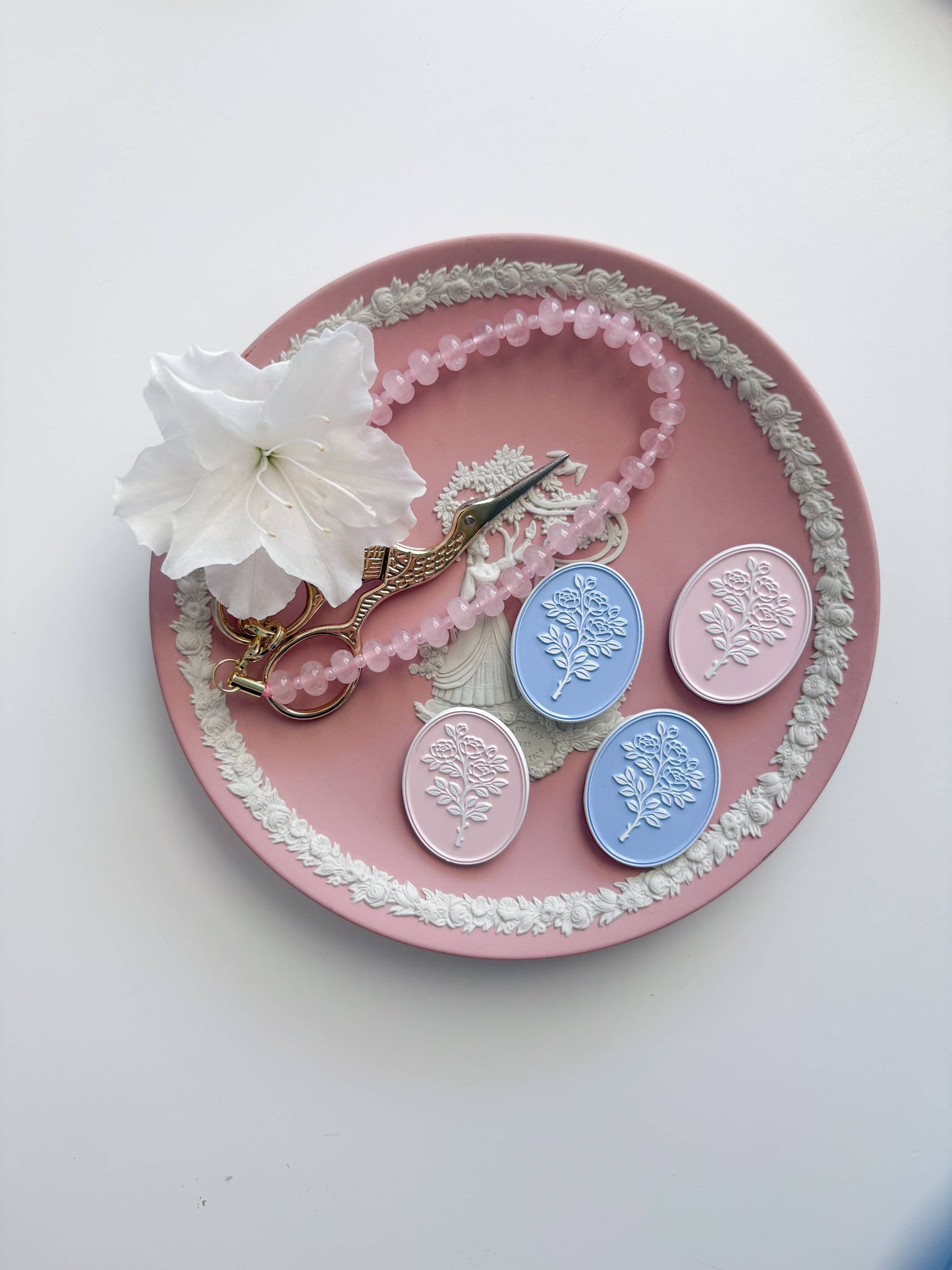 Antique Blue Heirloom Cameo Needleminder