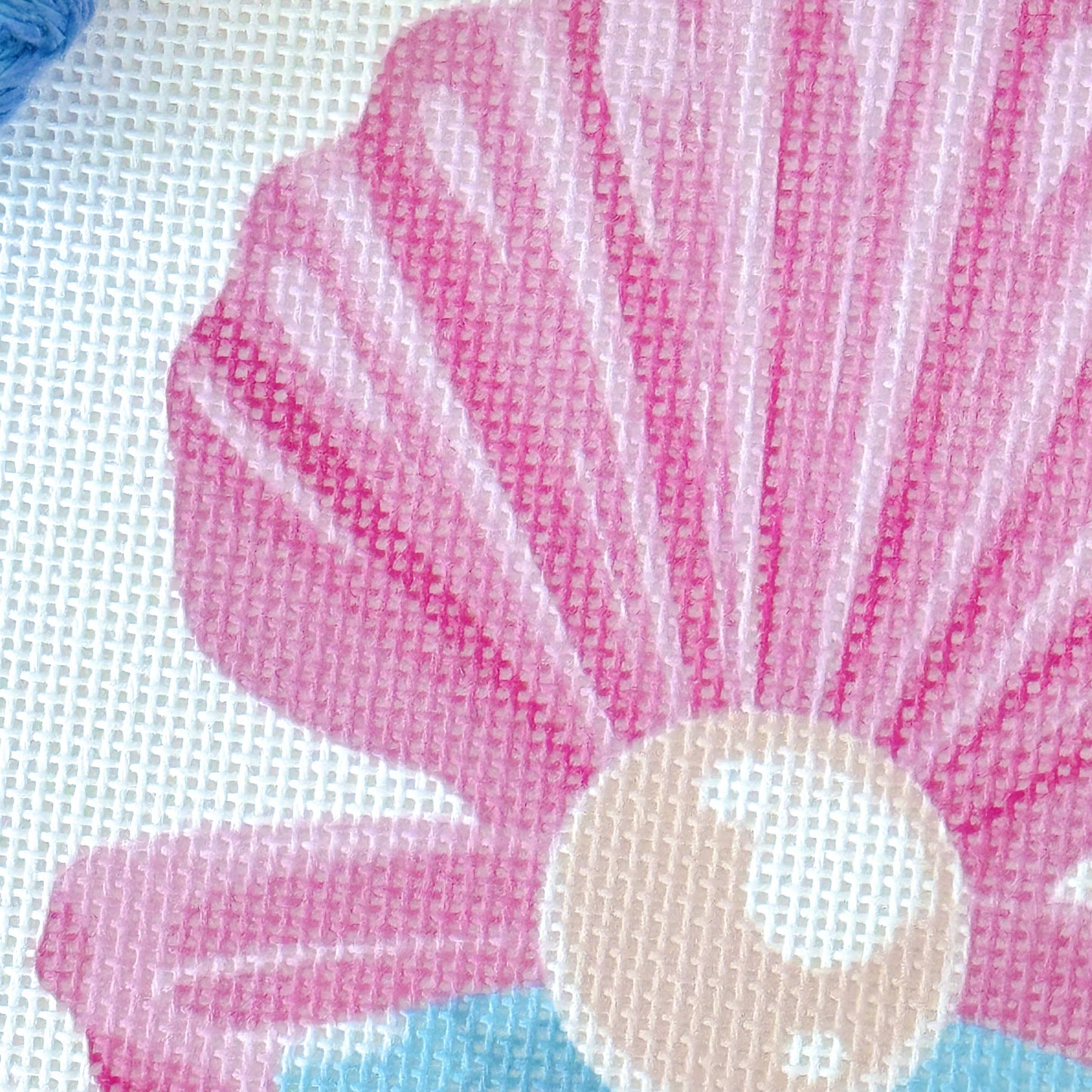 Cotswold Designs - Pink Pearl Shell