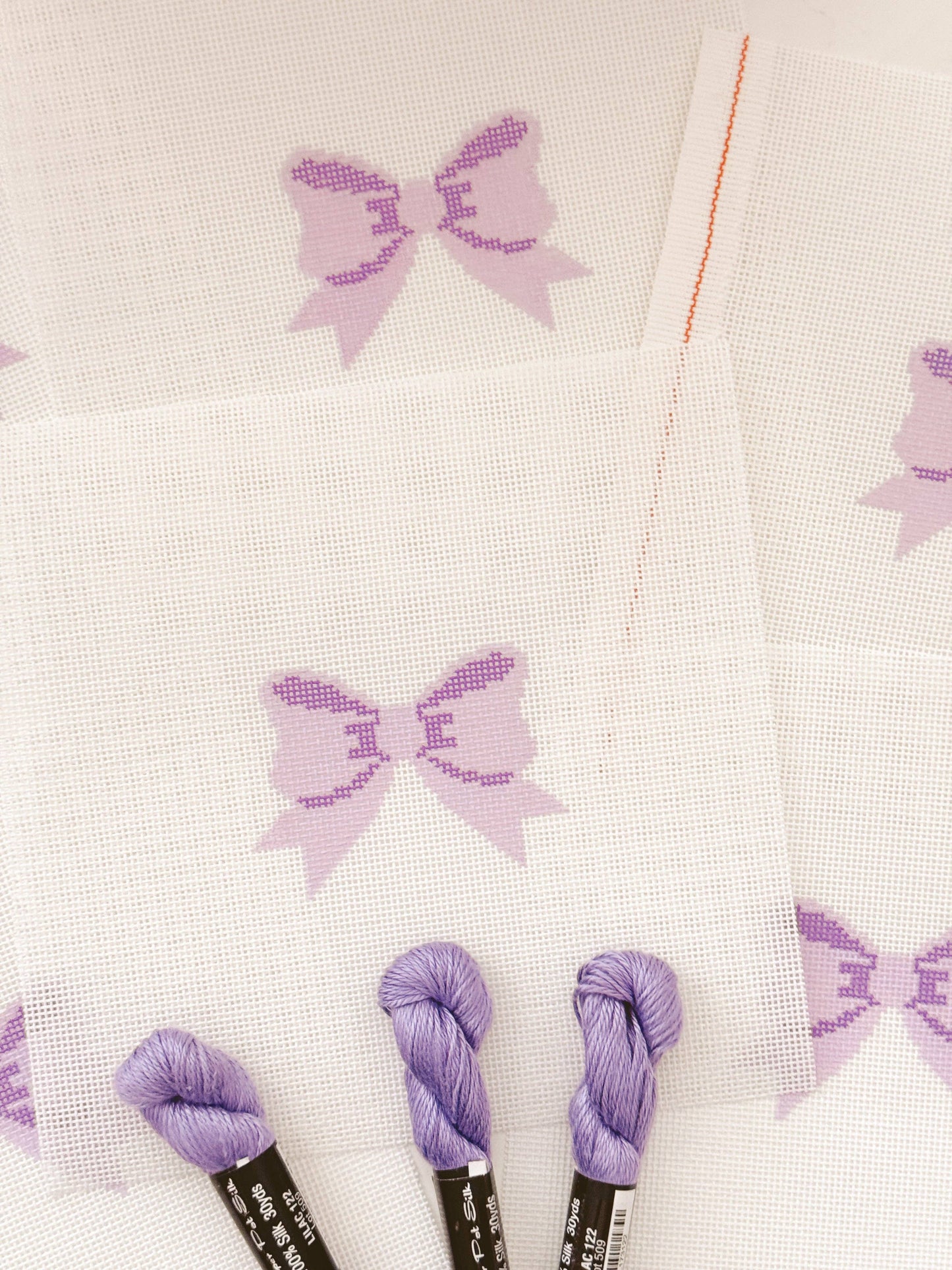 Purple Bow Coquet