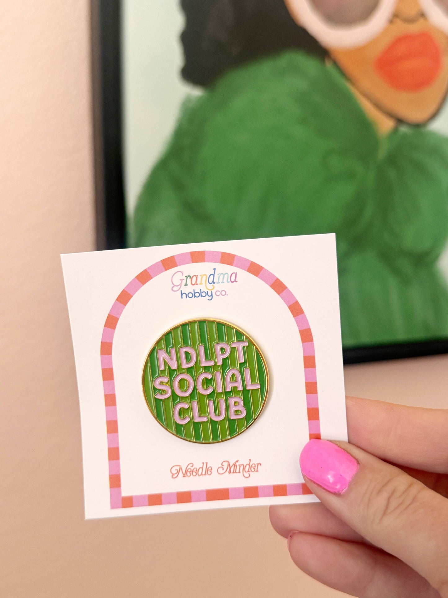 Needle Minder for Needlepoint & Cross Stitch | NDLPT Social